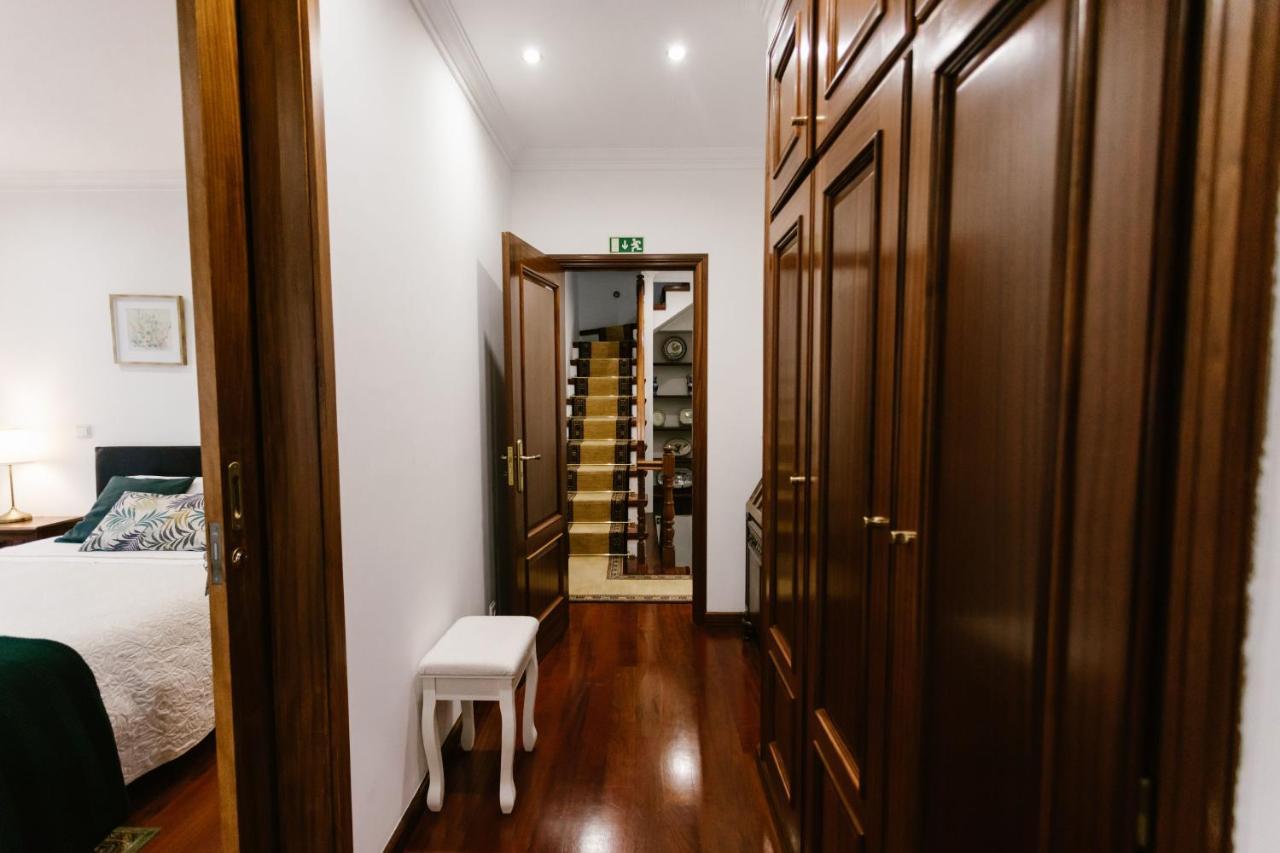 Casa Da Calcada Villa กิมาไรส์ ภายนอก รูปภาพ