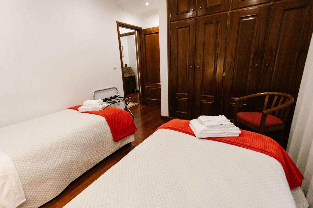 Casa Da Calcada Villa กิมาไรส์ ภายนอก รูปภาพ